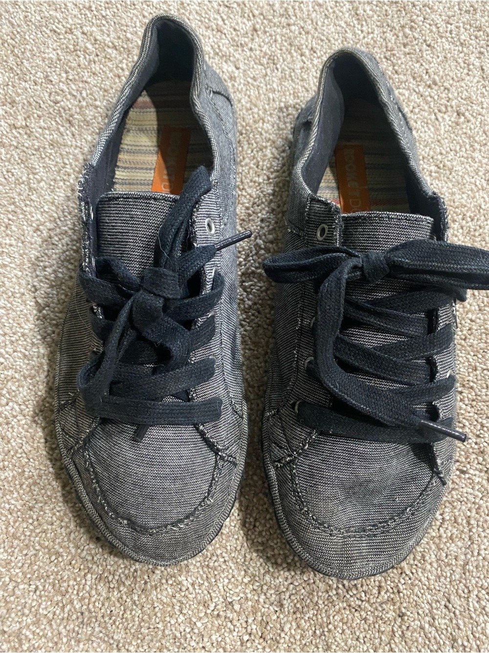 Rocket Dog Gray and Black Women's Casual Sneakers